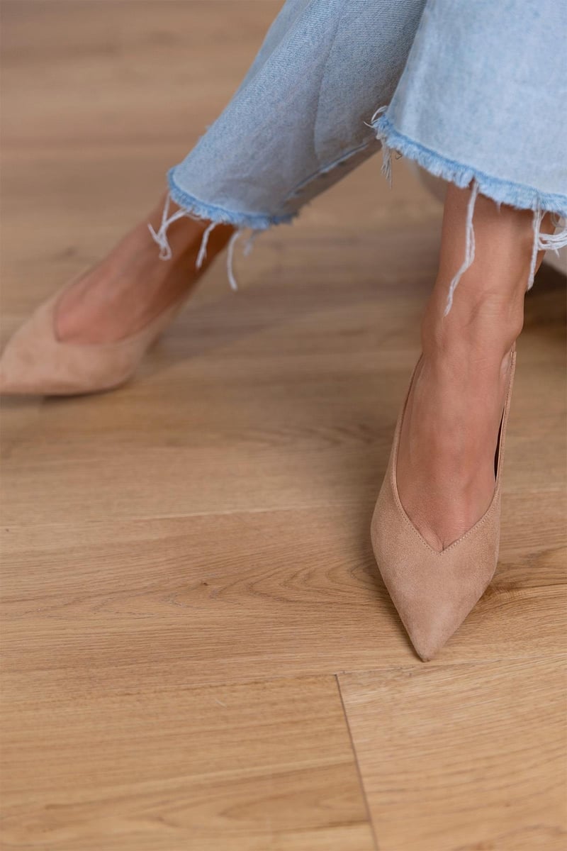 Elegant Women's Low Heel Shoes