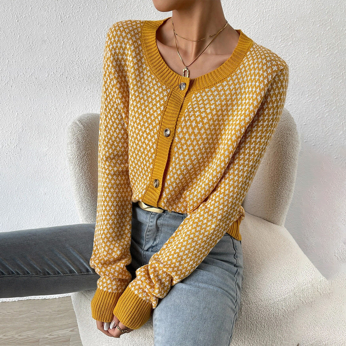 Women's Fitted Cardigan Button Front - VibreMode