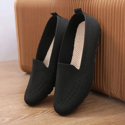 Slip-On Knit Shoes Breathable Comfortable Everyday Wear