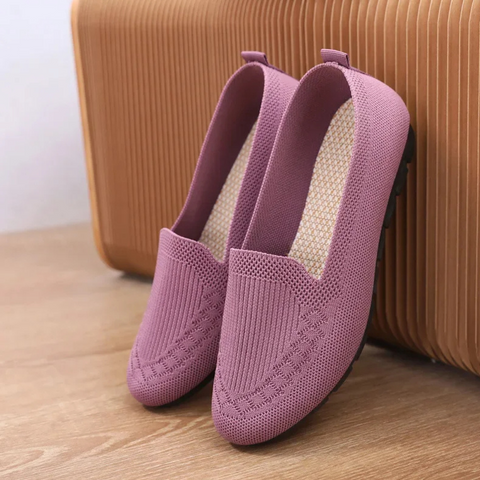 Slip-On Knit Shoes Breathable Comfortable Everyday Wear