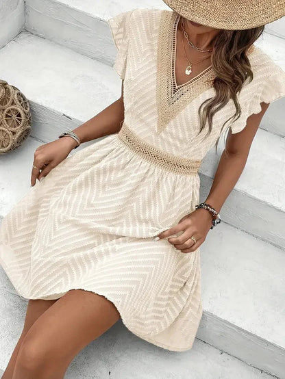 Pretty Women's Sweetheart Neck Dress