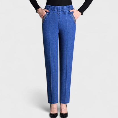 Comfortable Women's Stretchy Elastic Waist Jeans - VibreMode