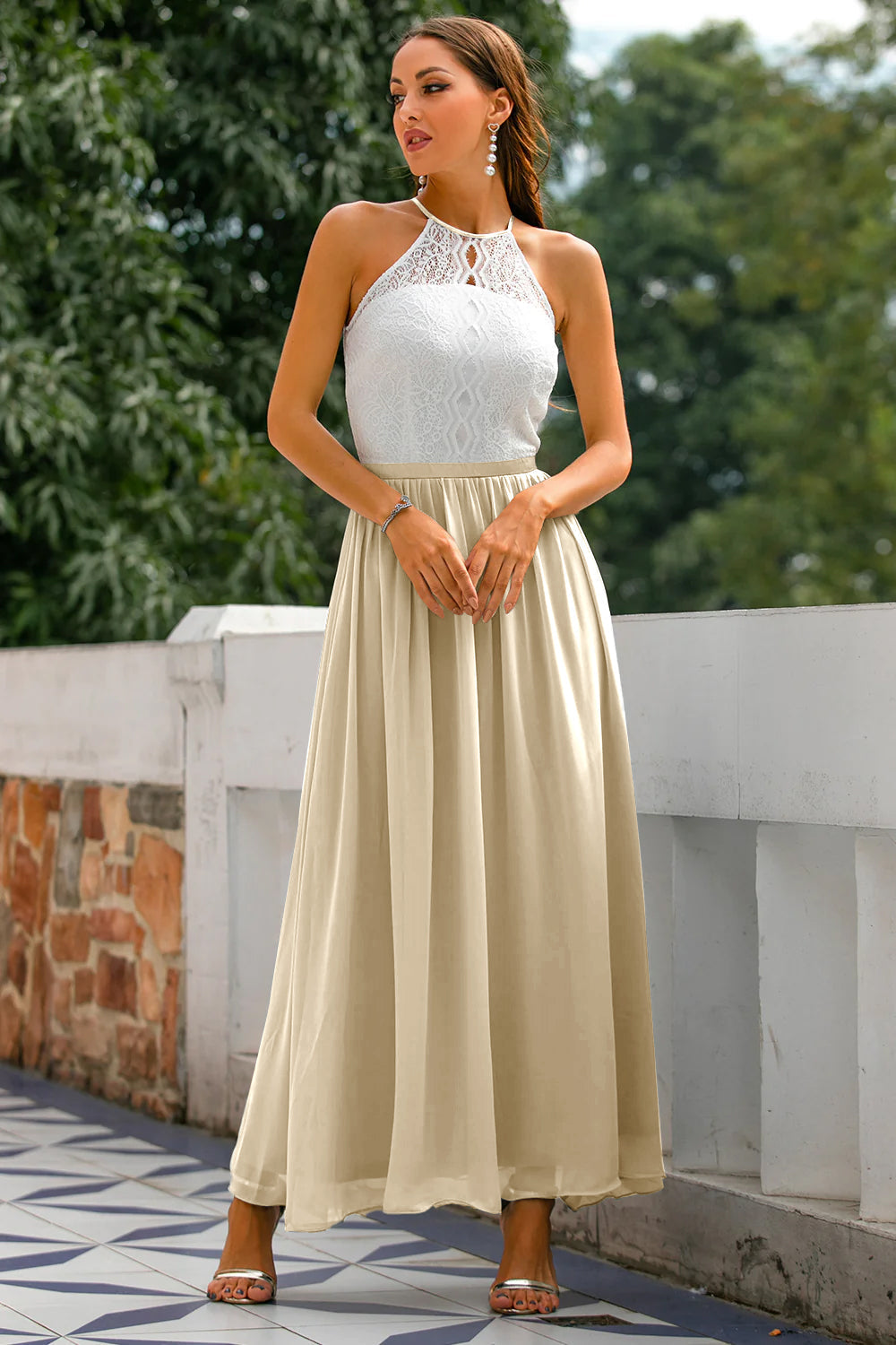 Women's Sleeveless Maxi Dress Lace Bodice Color Block