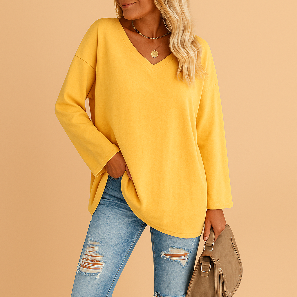 Women’s lightweight summer top with round neckline and short sleeves in various colors, ideal for warm days and casual summer looks.