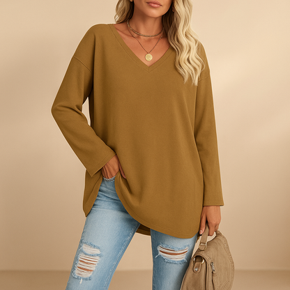 Women’s lightweight summer top with round neckline and short sleeves in various colors, ideal for warm days and casual summer looks.