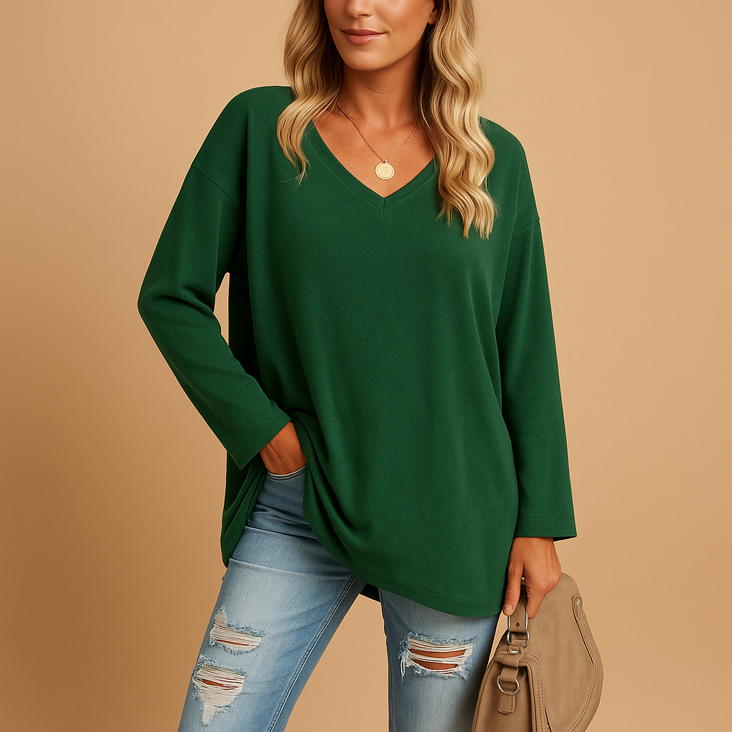 Women’s lightweight summer top with round neckline and short sleeves in various colors, ideal for warm days and casual summer looks.