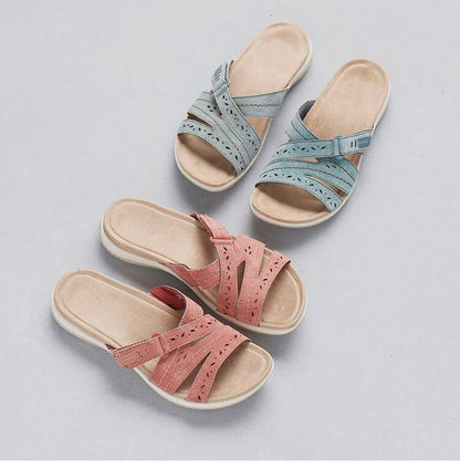 Comfortable Women's Walking Sandals with Adjustable Straps