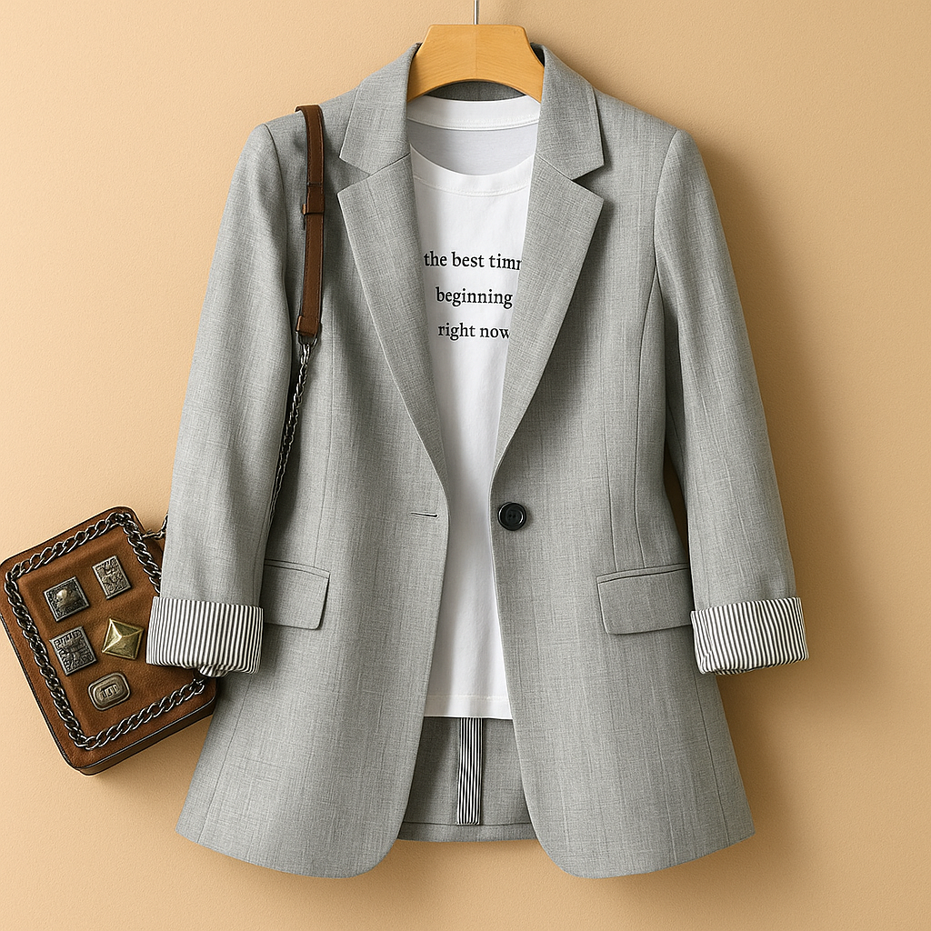 Tailored casual blazer for women with long sleeves and a lightweight design, ideal for work, everyday outfits, and all-season wear.