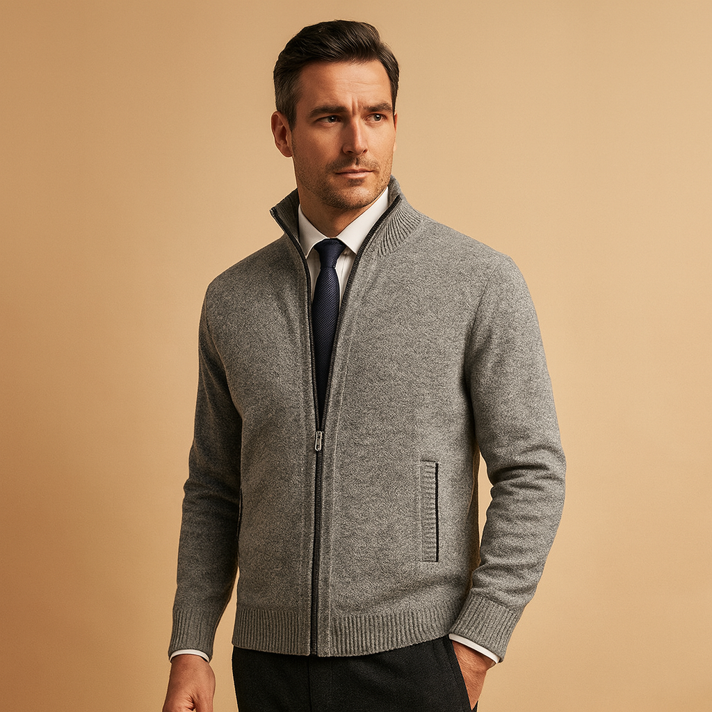 Men’s warm zip-up cardigan with modern design and soft fabric, ideal for autumn and winter casual or sporty outfits.