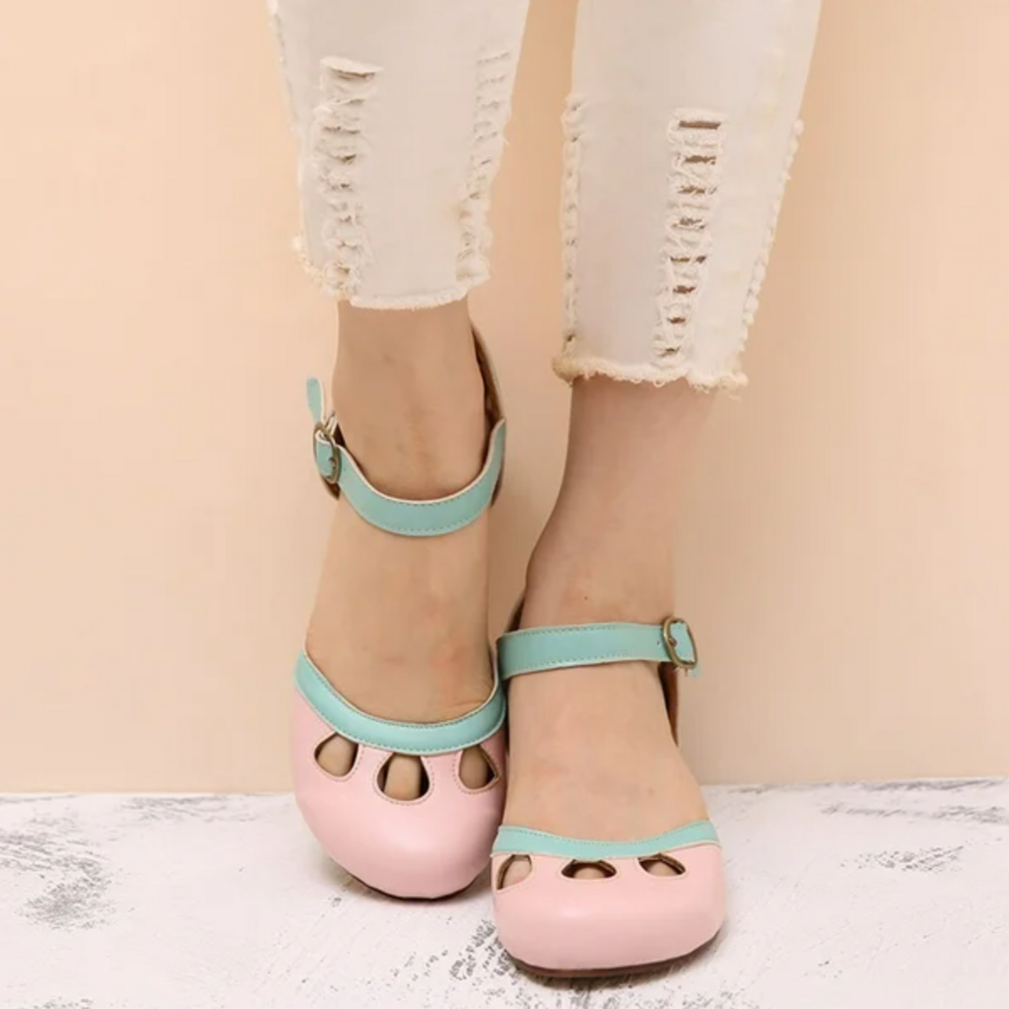 Women's Low Heeled Sandals Comfortable
