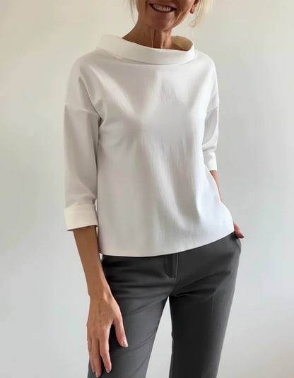 Lightweight Ladies Short Sleeve Summer Blouse - VibreMode