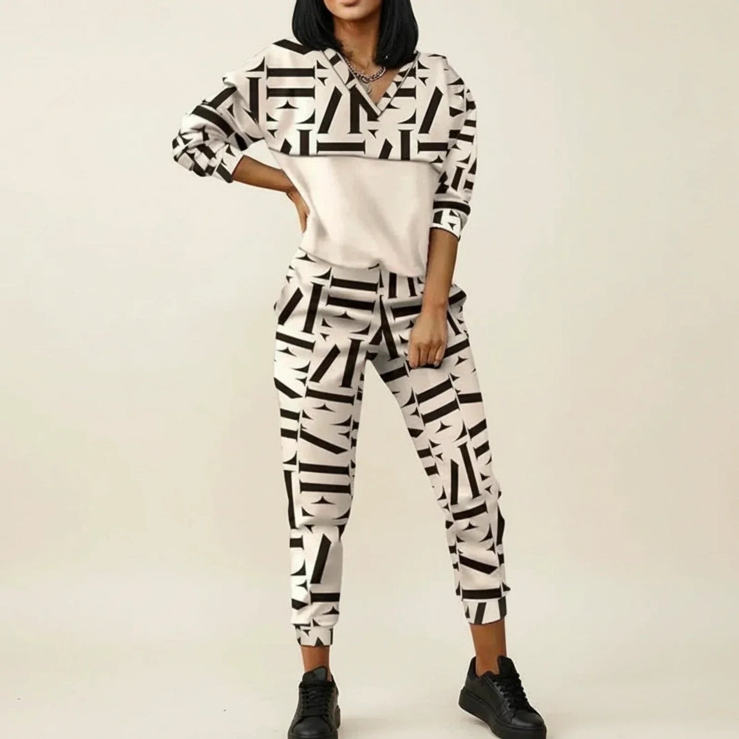 Comfortable Women's 2 Piece Tracksuit Set