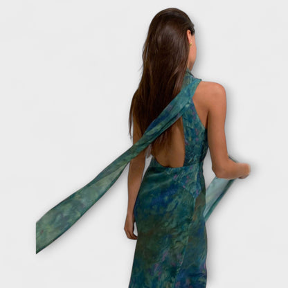 womens-formal-chiffon-maxi-dress-with-high-neck-and-keyhole-4