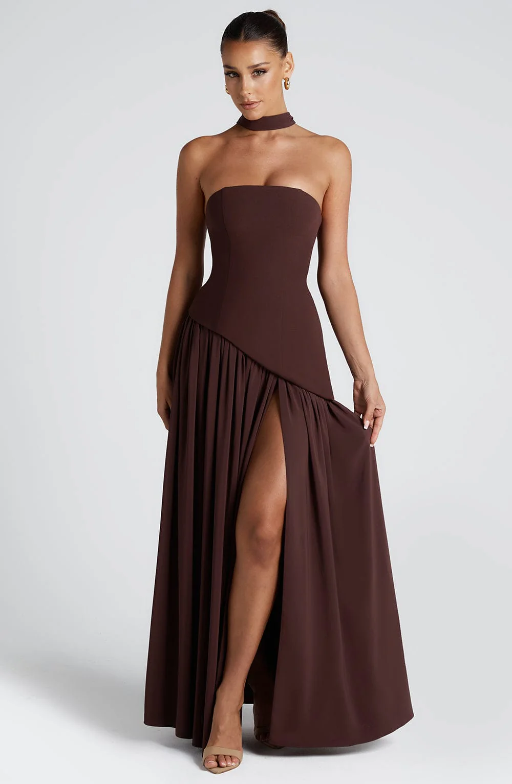 womens-strapless-woven-maxi-dress-with-side-slit-and-scarf-10