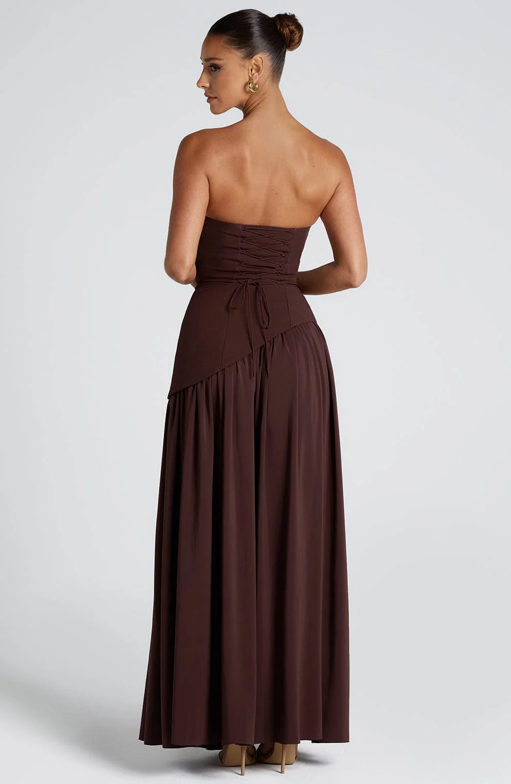 womens-strapless-woven-maxi-dress-with-side-slit-and-scarf-7