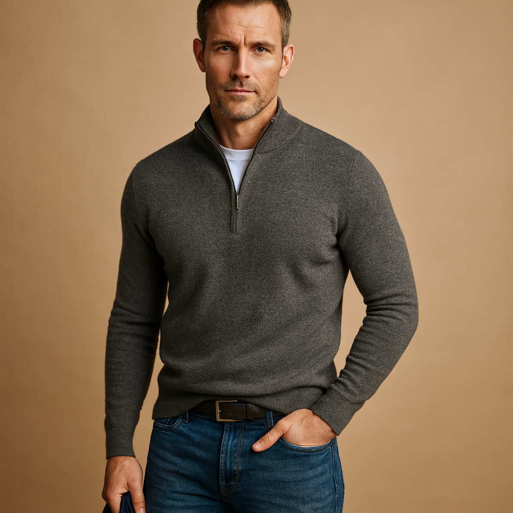 Men’s zip cardigan with soft warm fabric and timeless design, ideal for autumn and winter daily wear or casual outfits.